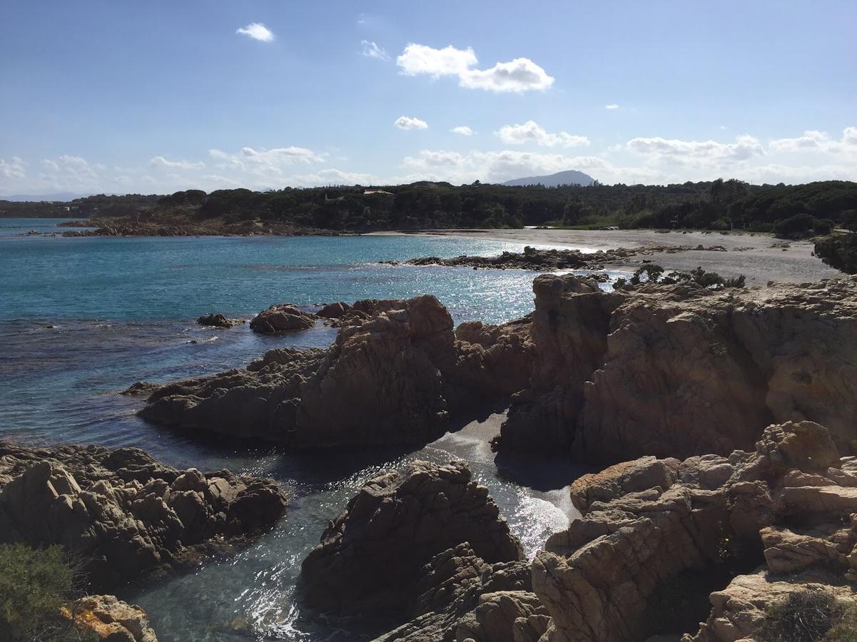 Residence "Il Sestante" Cala Liberotto Bagian luar foto