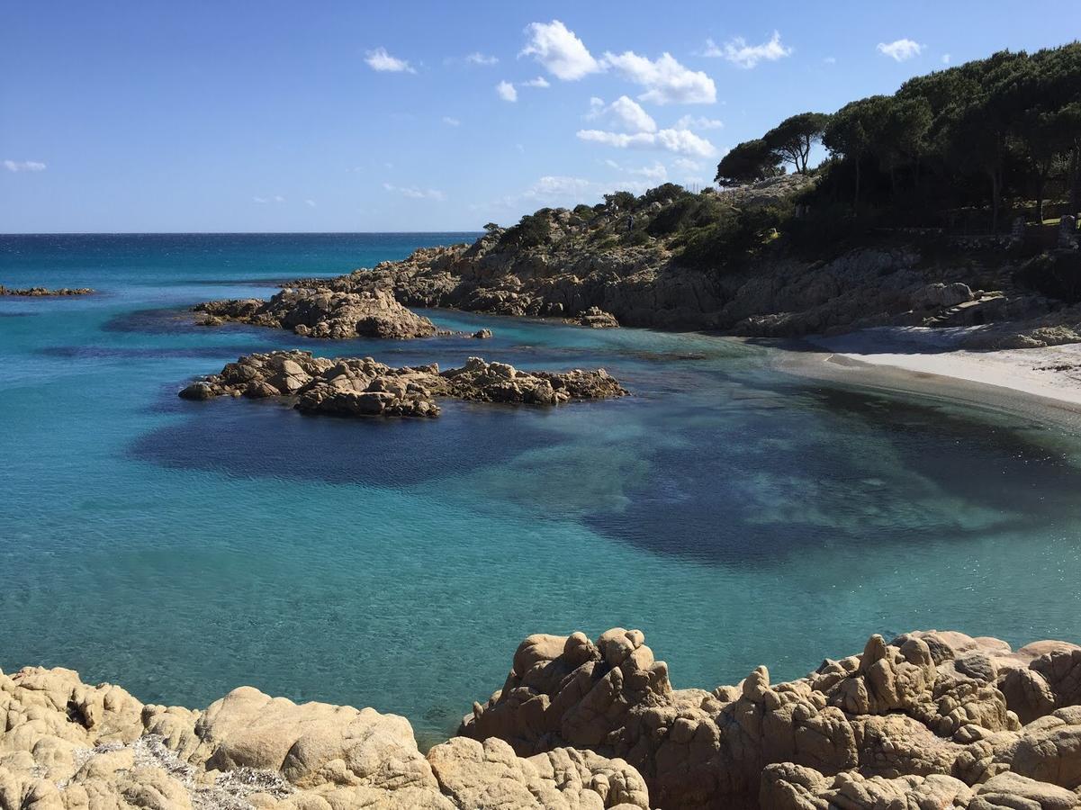 Residence "Il Sestante" Cala Liberotto Bagian luar foto